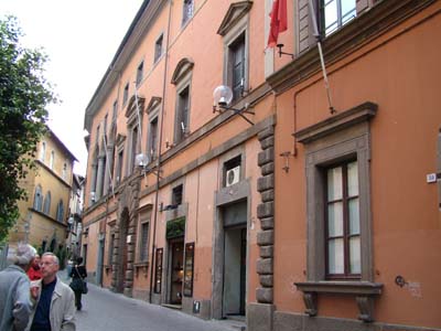 VITERBO - Palazzo Gentili - sede Provincia di Viterbo